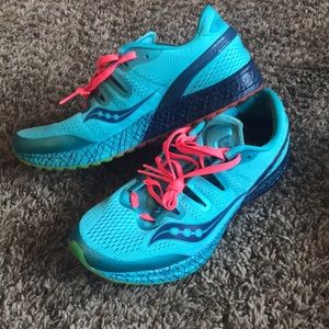 Saucony Running shoes